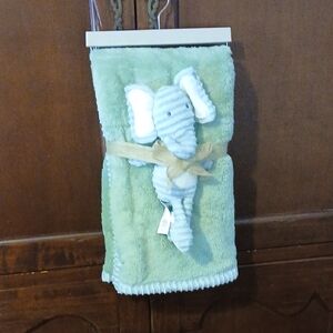 New Chickpea Green Baby Blanket with Elephant Toy